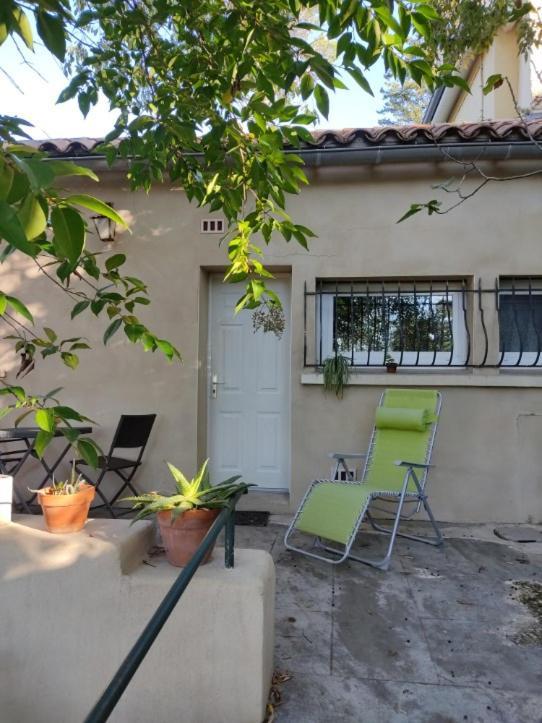 Chambre Privee Avec Parking Nîmes Dış mekan fotoğraf